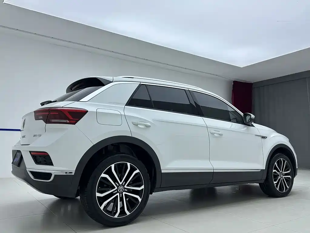 Volkswagen T-Roc — миниатюра 6