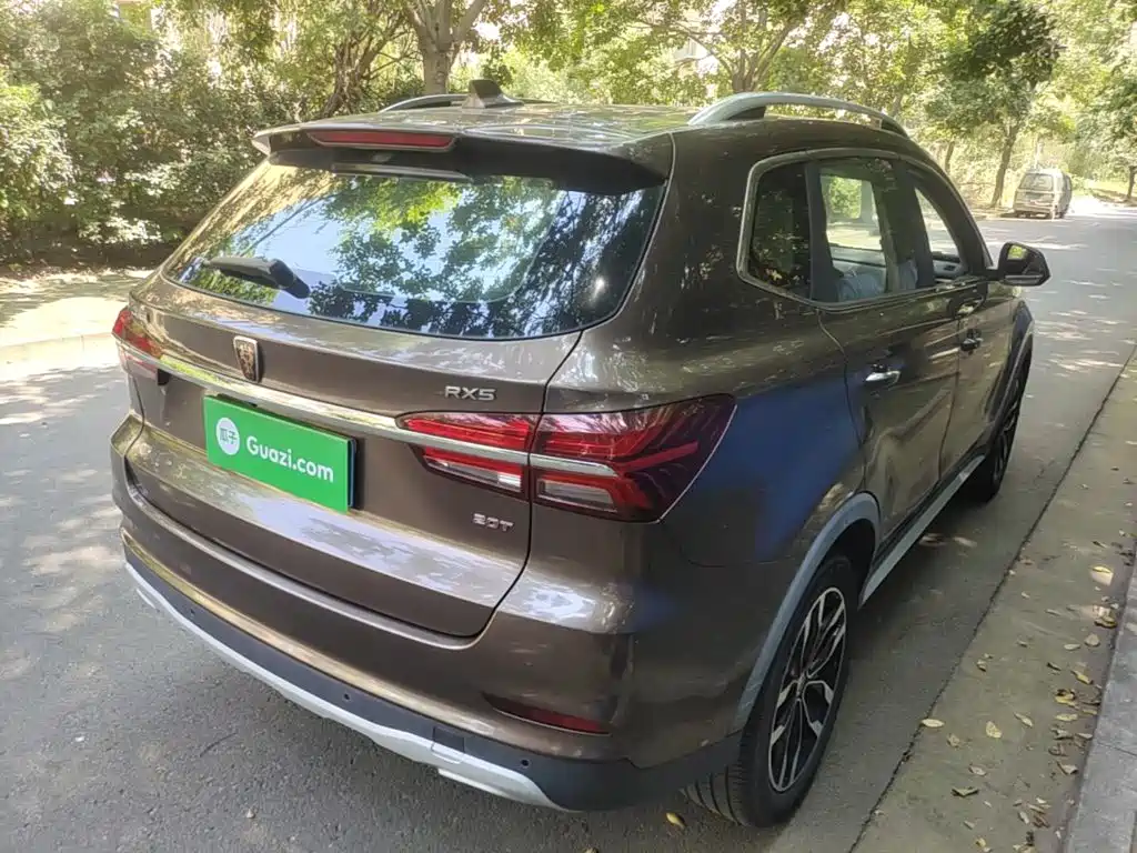 Roewe RX5 — миниатюра 7
