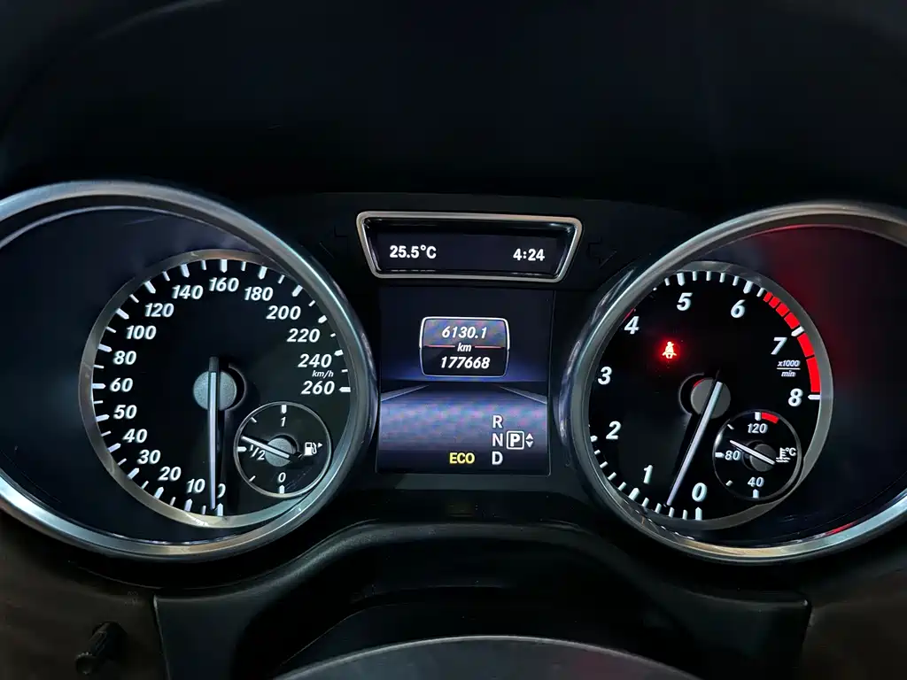 Mercedes-Benz GL-Class — миниатюра 14
