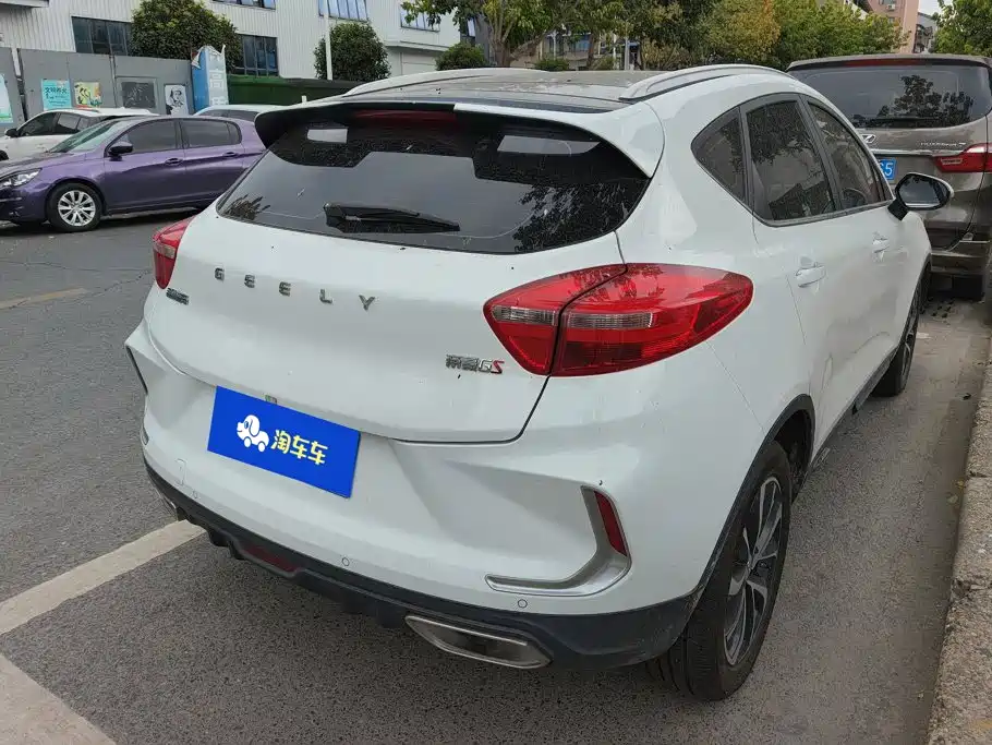 Geely Emgrand GS — миниатюра 3