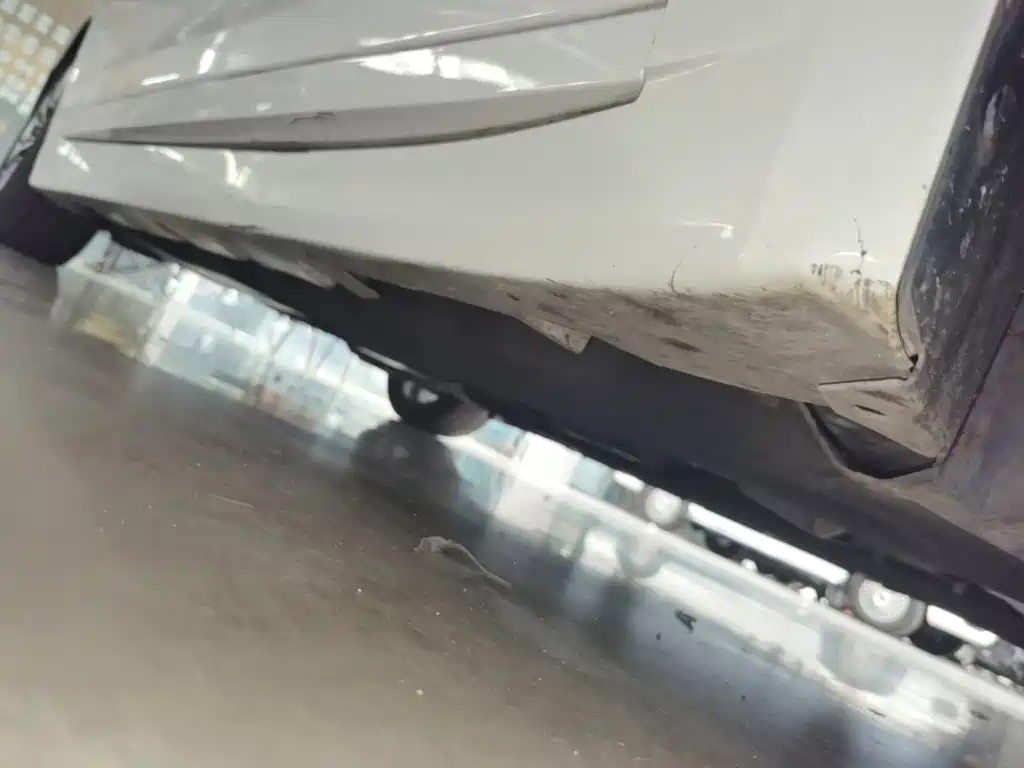 Lincoln MKZ — миниатюра 21