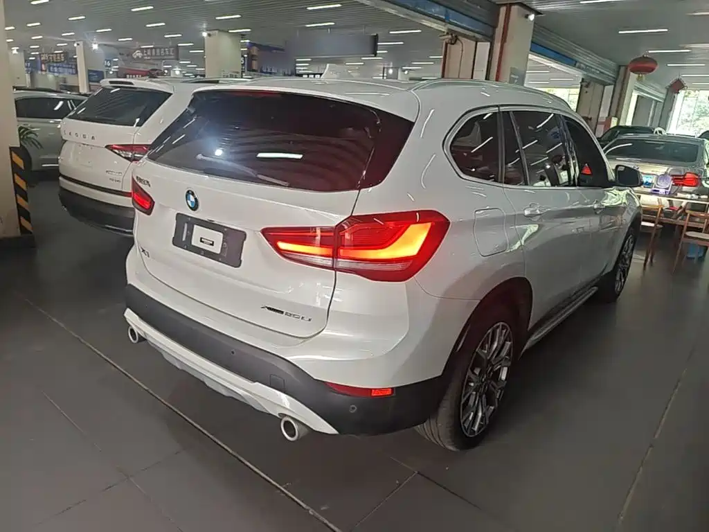 BMW X1 — миниатюра 7
