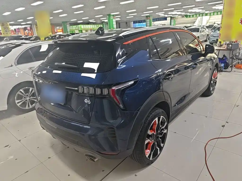 Lynk & Co 06 — миниатюра 7