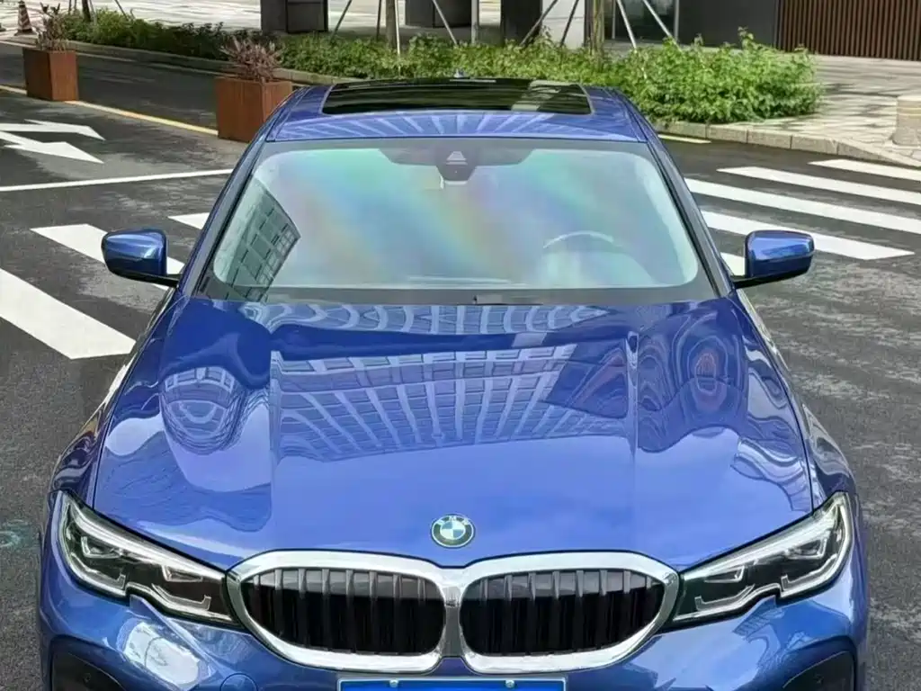 BMW 3 Series — миниатюра 2