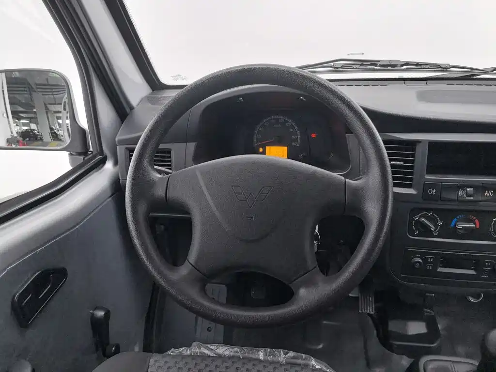 Wuling Zhiguang — миниатюра 11