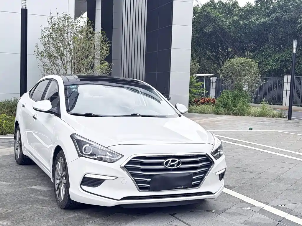 Hyundai Mistra 2019 1.6T AT GLS VI