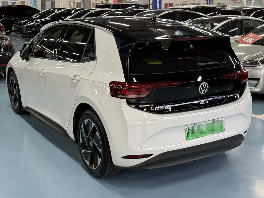 Volkswagen ID.3 — миниатюра 4