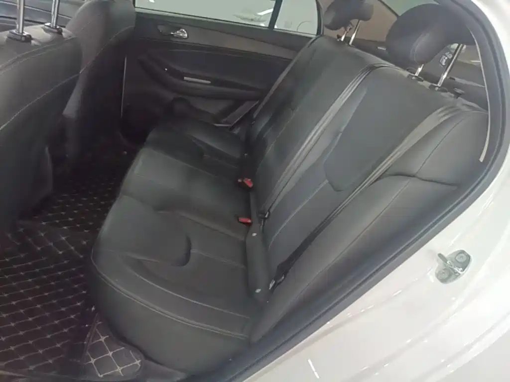 Chery Arrizo 5 — миниатюра 17