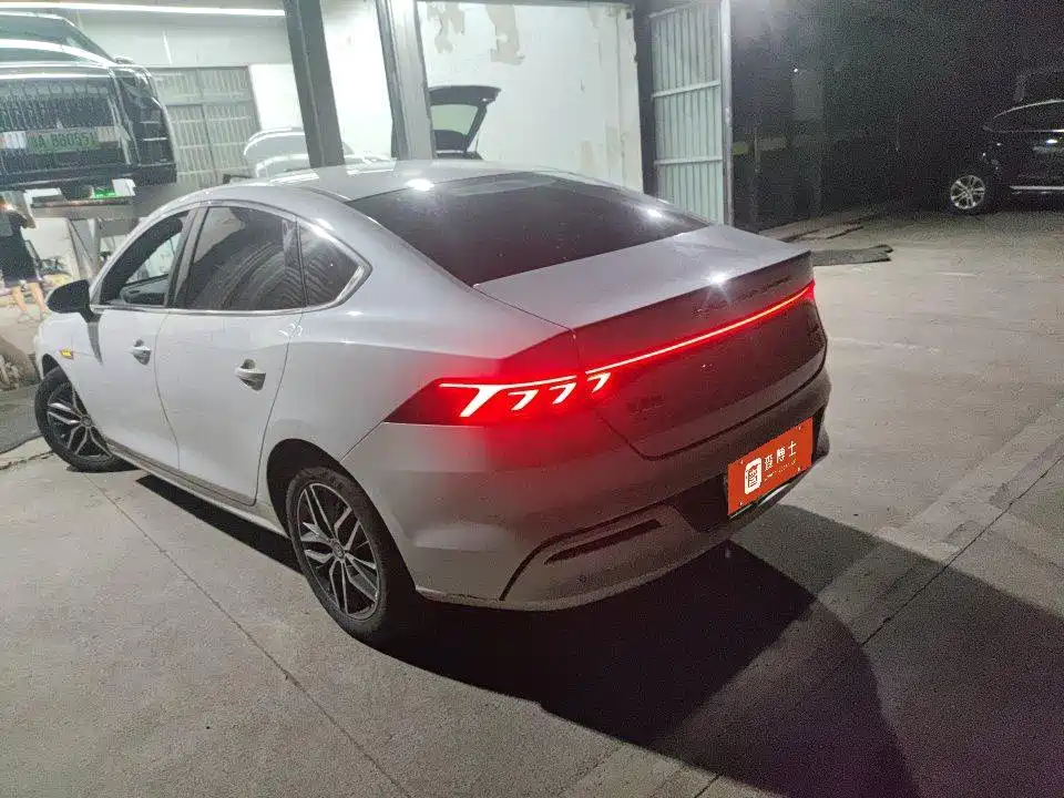 BYD Qin PLUS — миниатюра 3