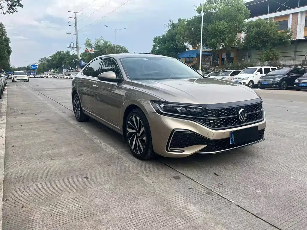 Volkswagen Passat — миниатюра 3
