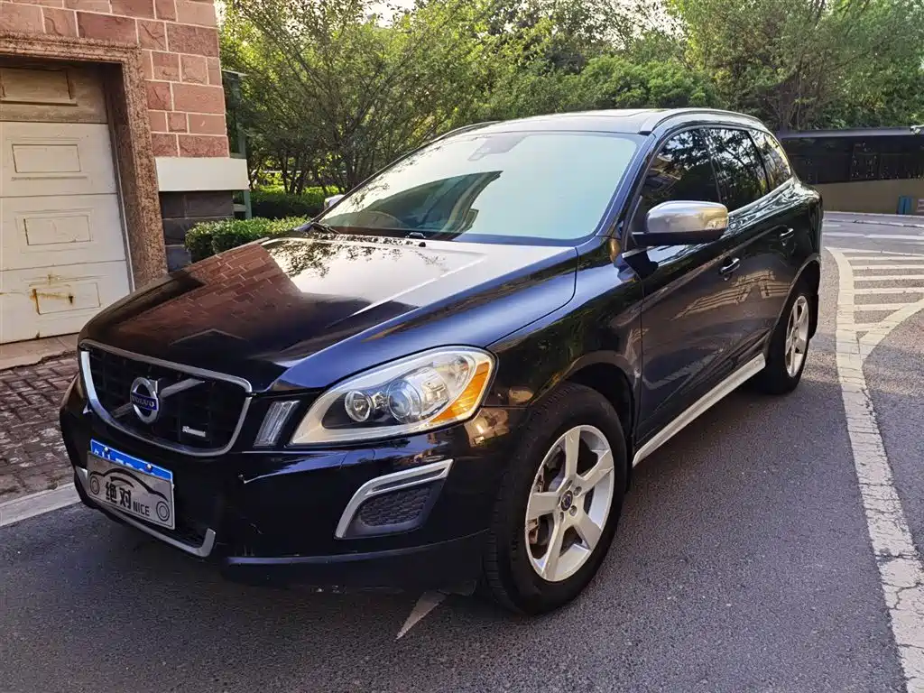 Volvo XC60 (Import) 2011