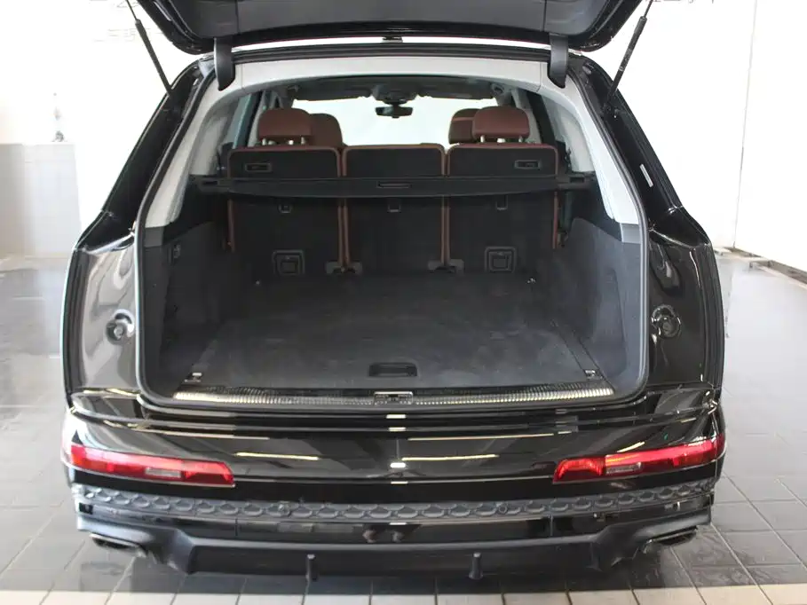 Audi Q7 — миниатюра 7