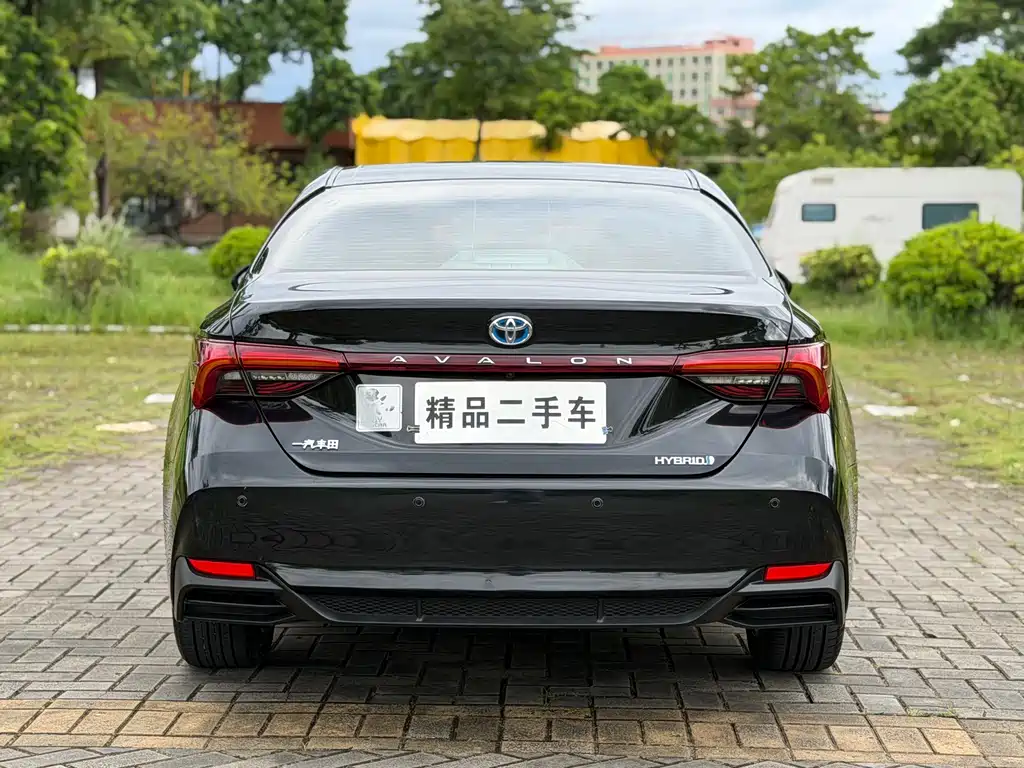 Toyota Avalon — миниатюра 15