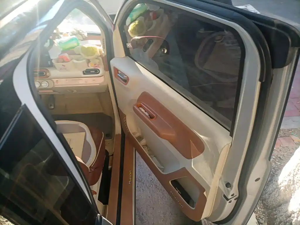 Wuling MINIEV — миниатюра 19