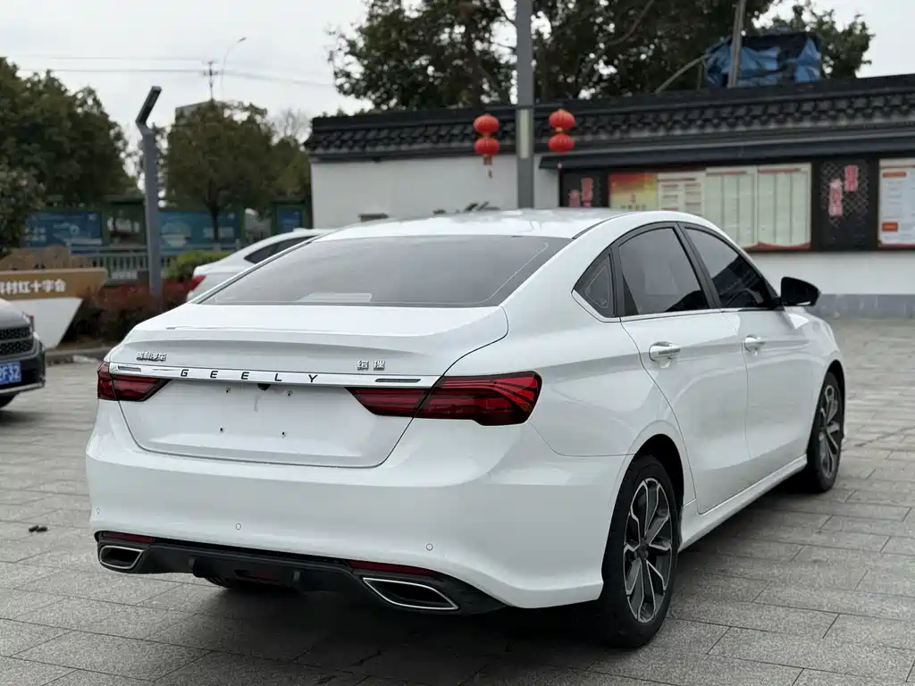 Geely Binrui — миниатюра 9