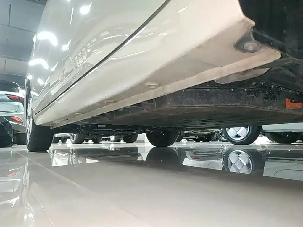 Wuling MINIEV — миниатюра 22