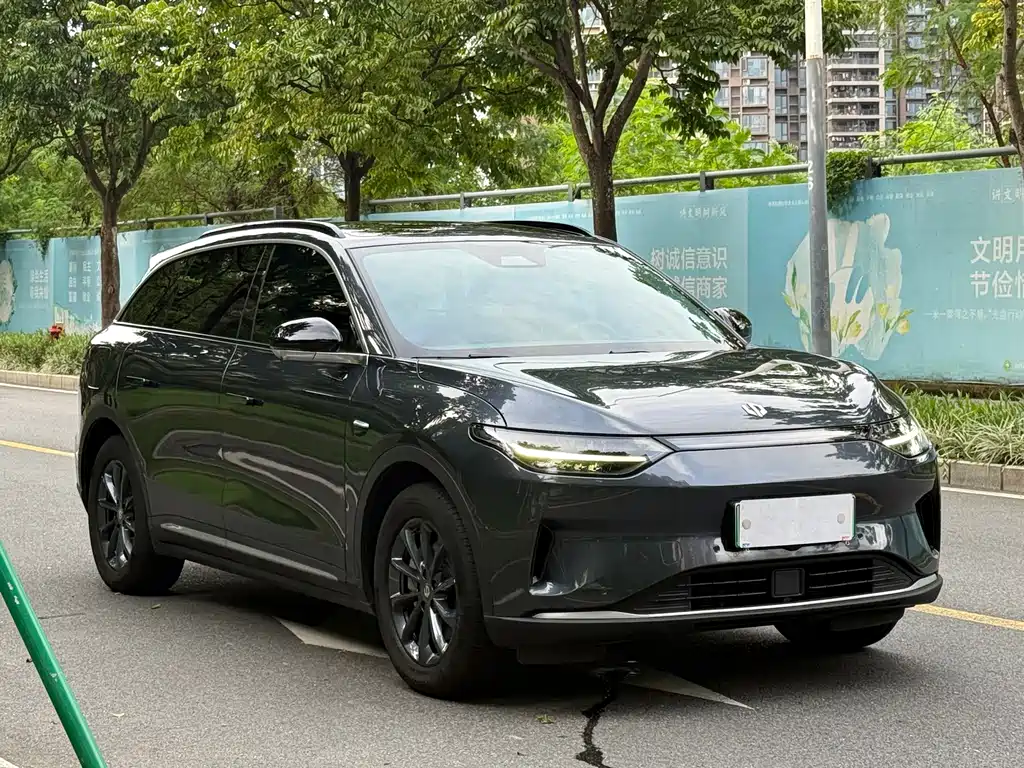 Leapmotor Leapmotor C11 — миниатюра 6