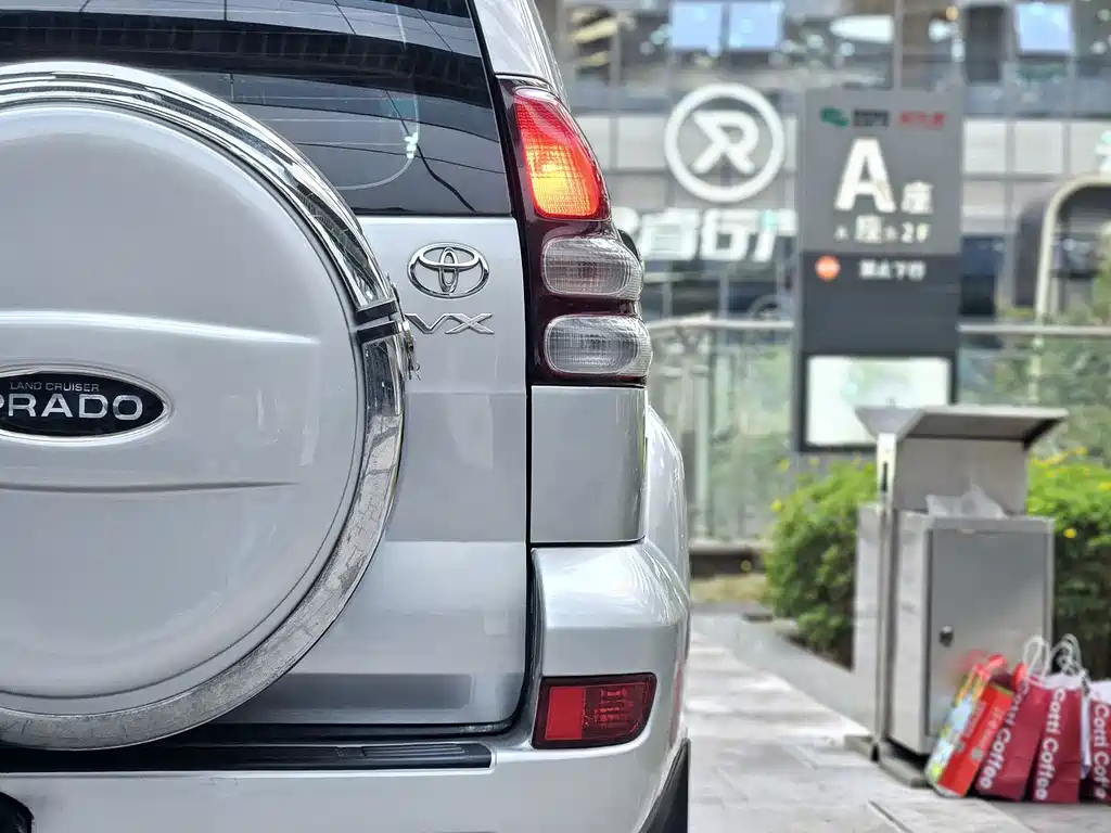 Toyota Prado (Import) — миниатюра 17