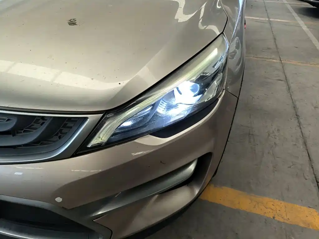 Geely Emgrand GS — миниатюра 24