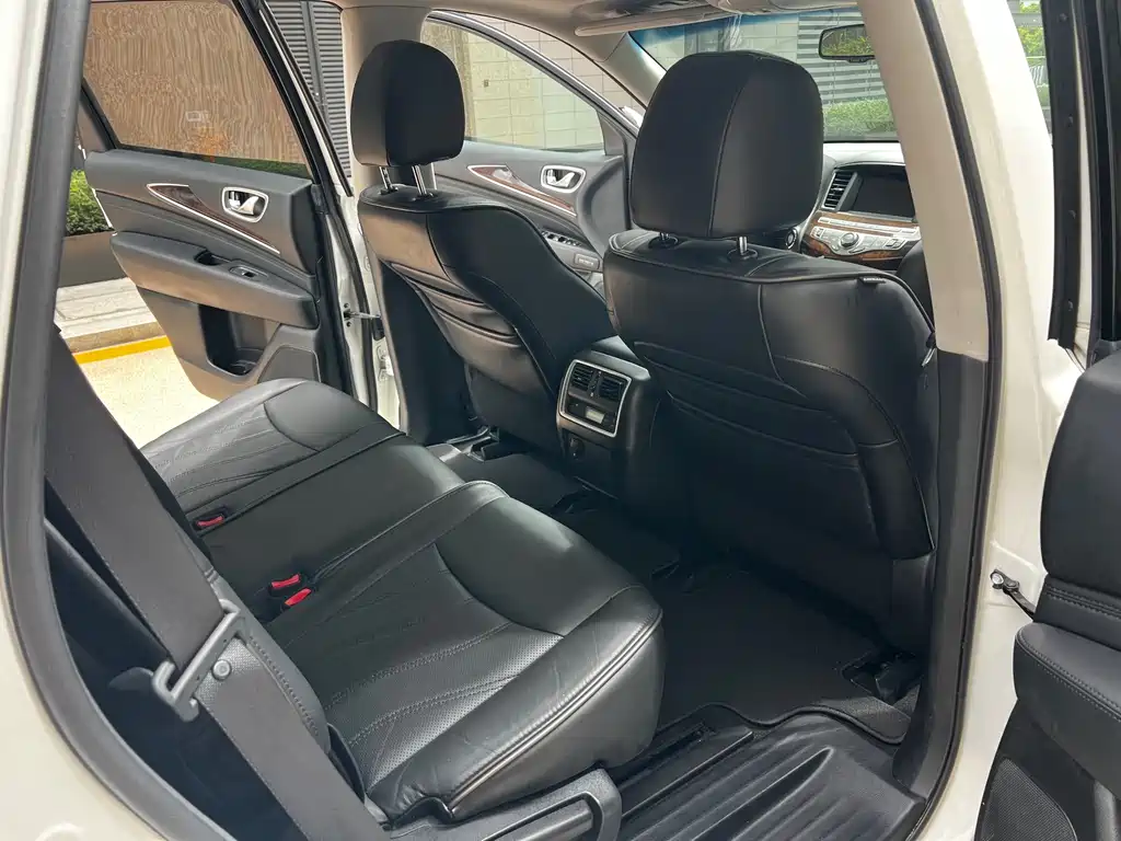 Infiniti JX — миниатюра 23