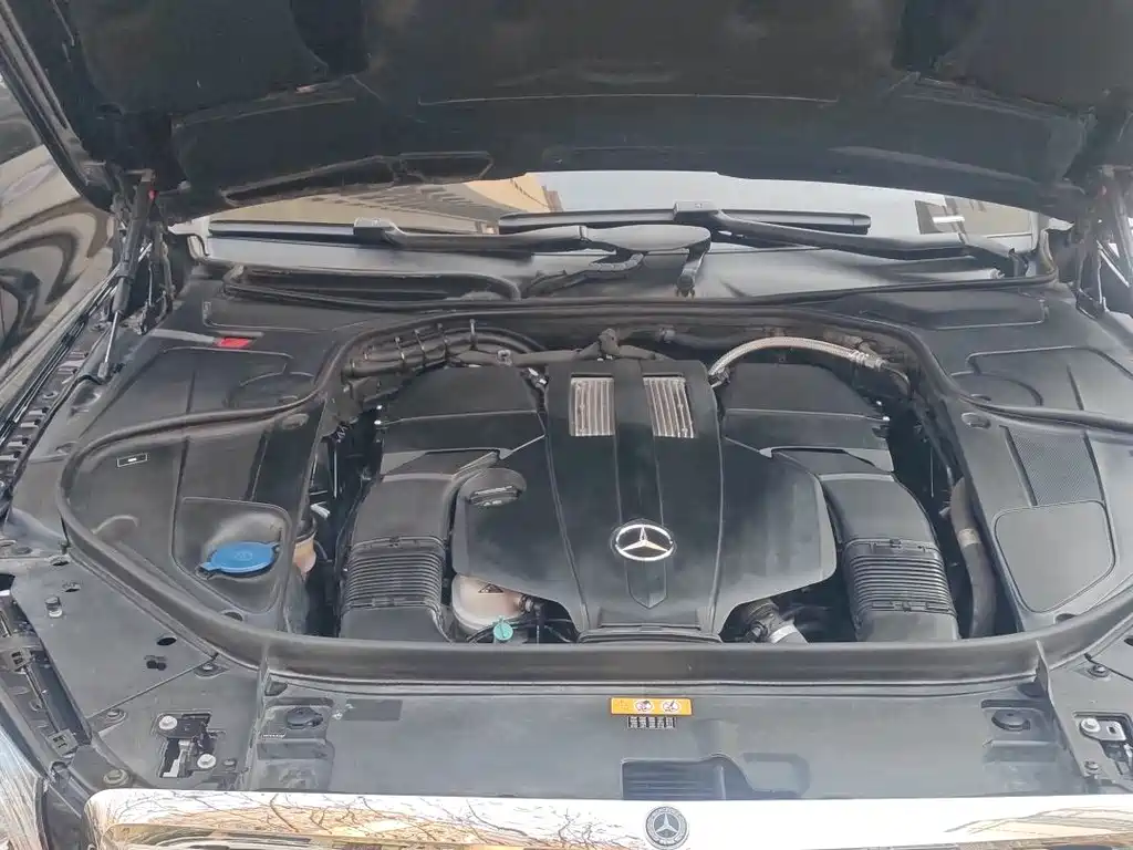 MERCEDES-BENZ S CLASS