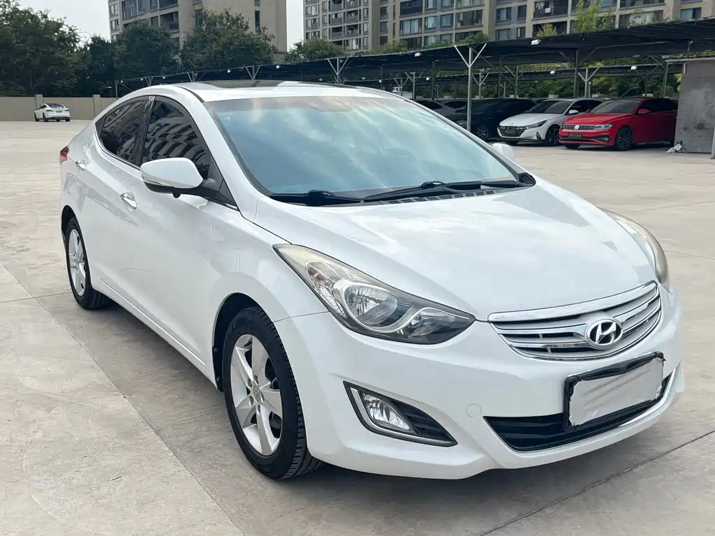 Hyundai Elantra Langdong — миниатюра 3