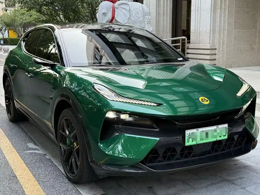 Lotus Eletre — миниатюра 2