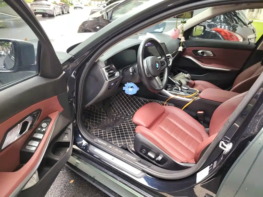 BMW 3 Series — миниатюра 14