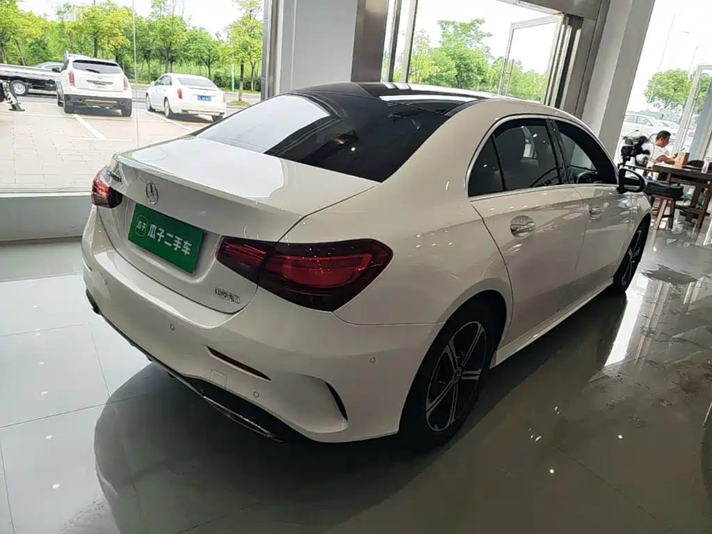 Mercedes-Benz A-Class — миниатюра 7