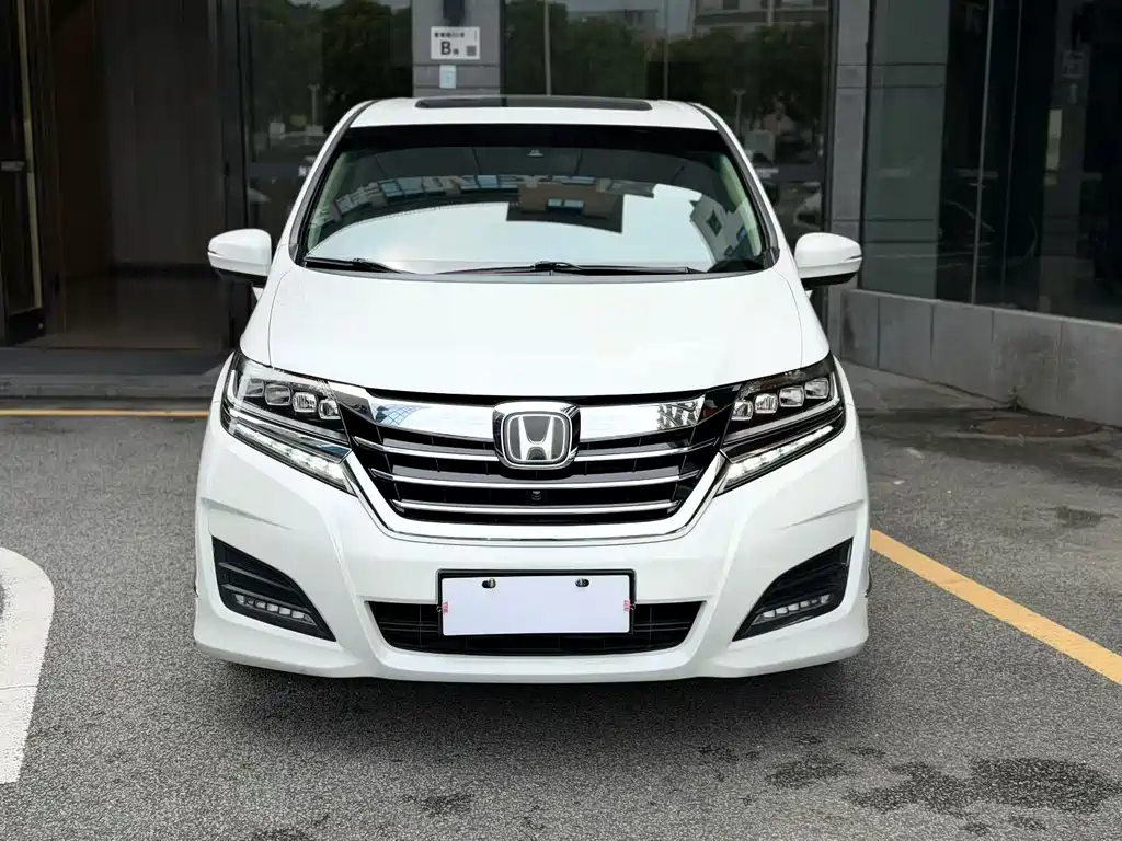 Honda Elysion — миниатюра 2