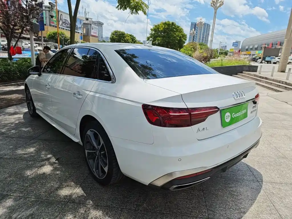 Audi A4L — миниатюра 5