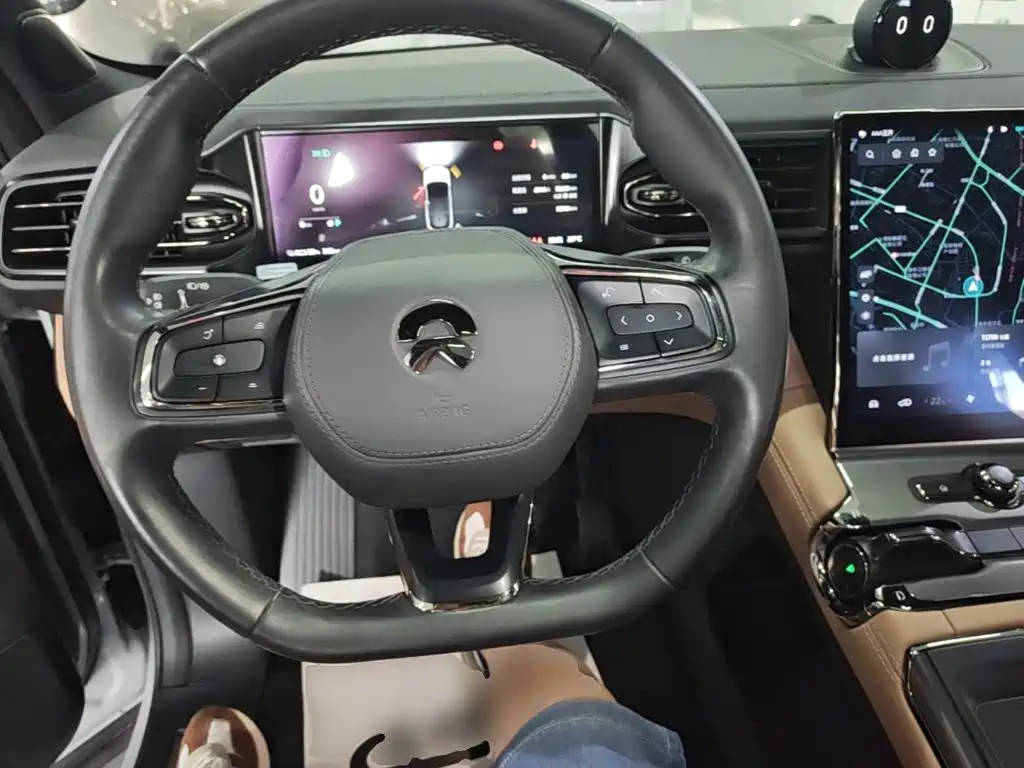 NIO ES6 — миниатюра 11