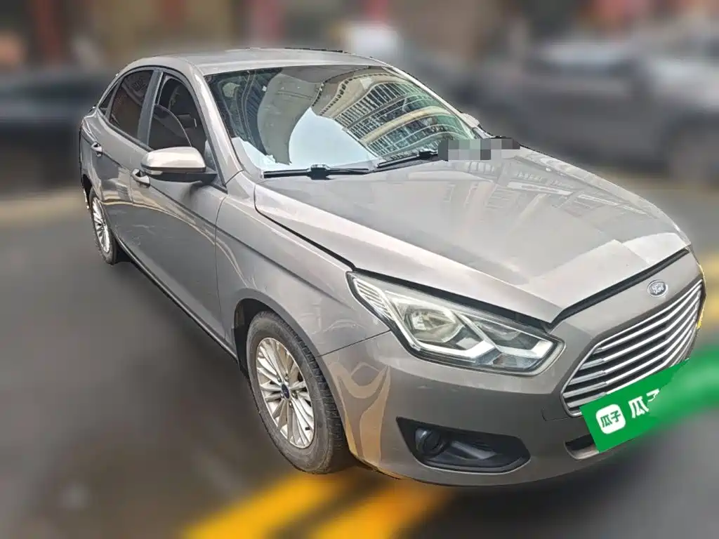 Ford Escort — миниатюра 24