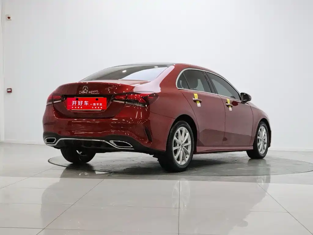 Mercedes-Benz A-Class — миниатюра 4