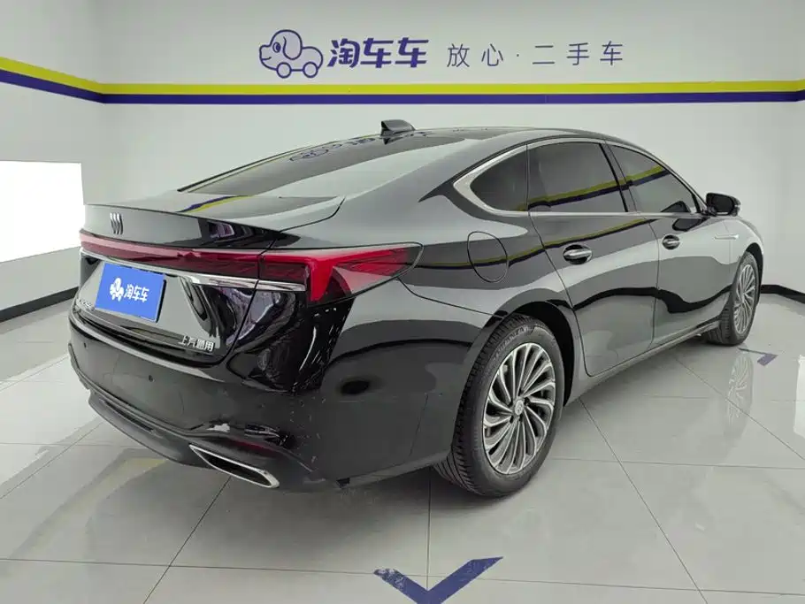 Buick LaCrosse 2023 28T