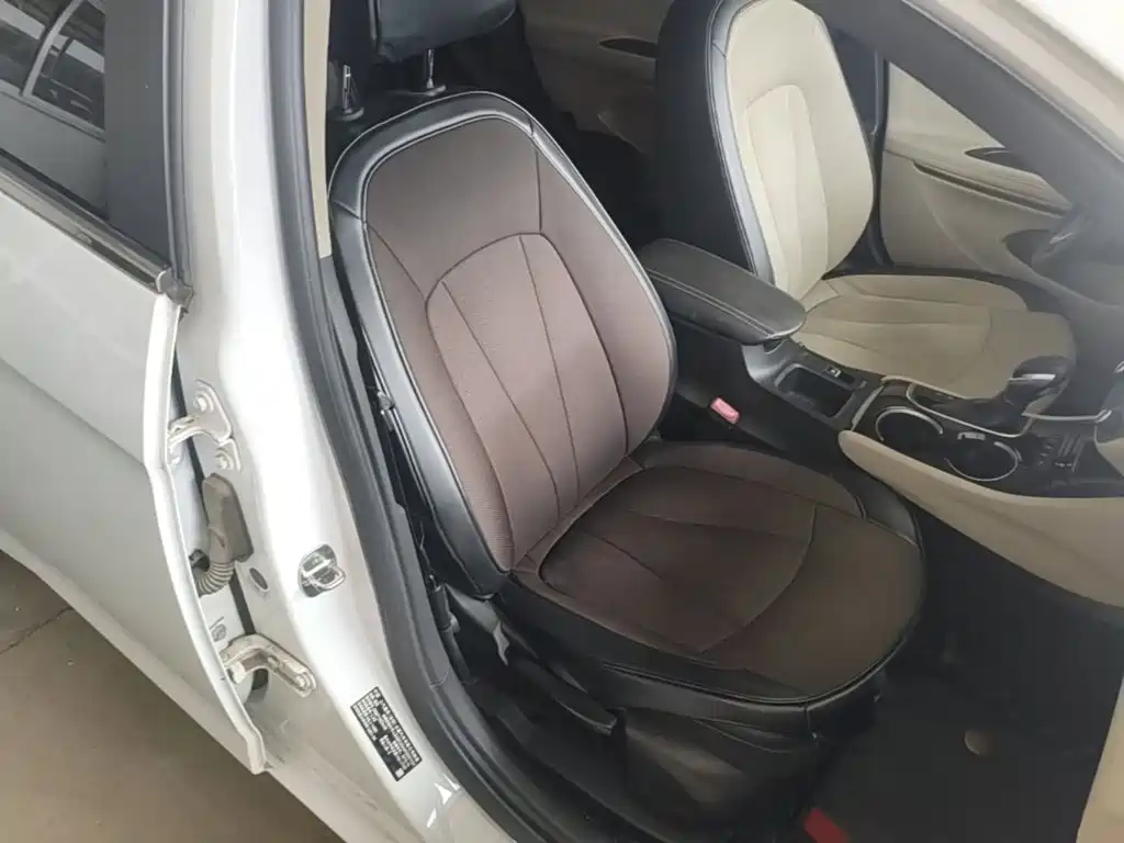 Buick Verano — миниатюра 25
