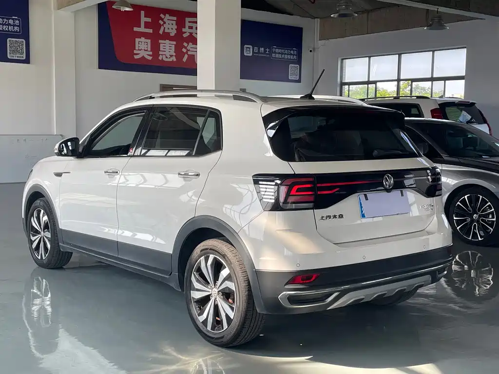 Volkswagen T-Cross — миниатюра 6