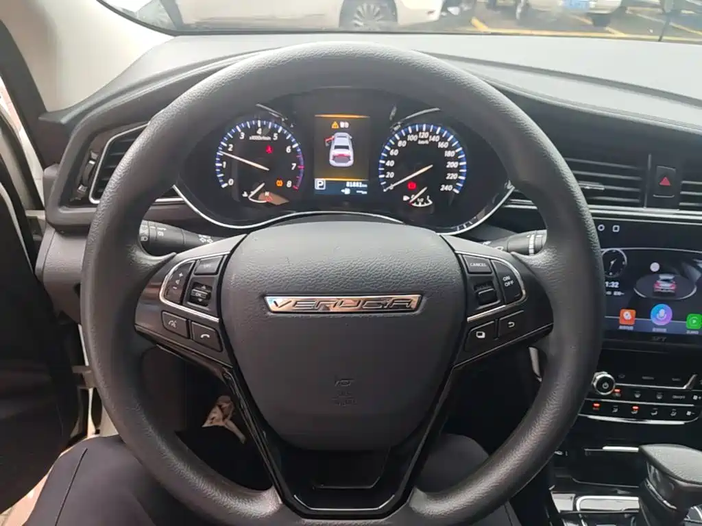 Venucia D60 — миниатюра 11