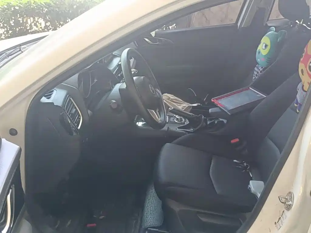 Mazda 3 Axela — миниатюра 15