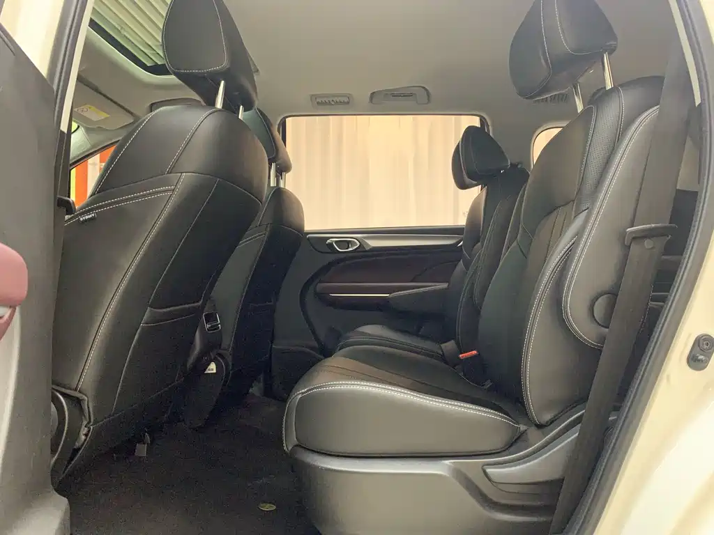 GAC Motor Trumpchi M6 — миниатюра 9