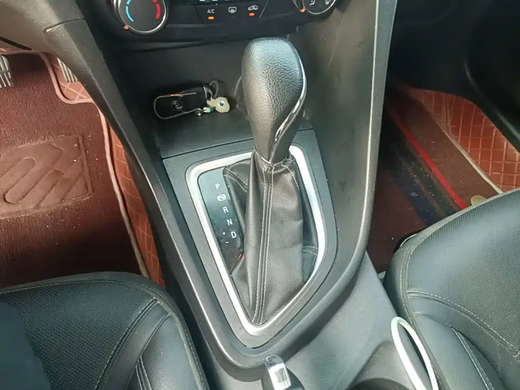 Buick Excelle — миниатюра 14