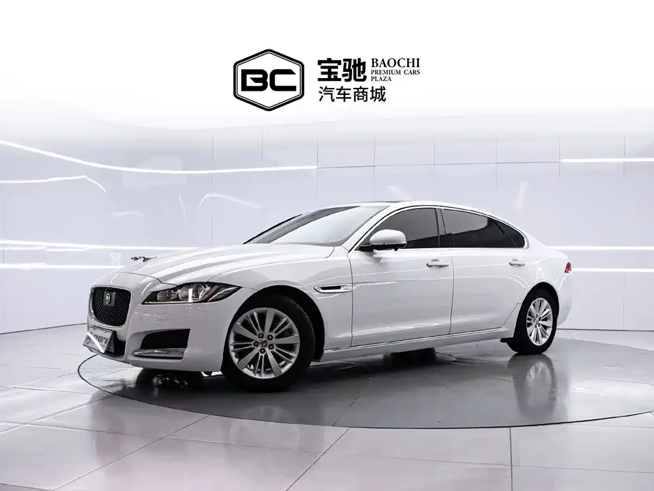 Jaguar XFL