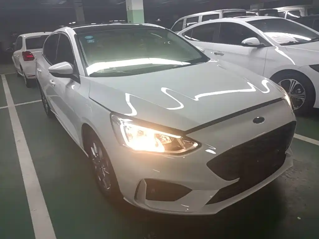 Ford Focus — миниатюра 4