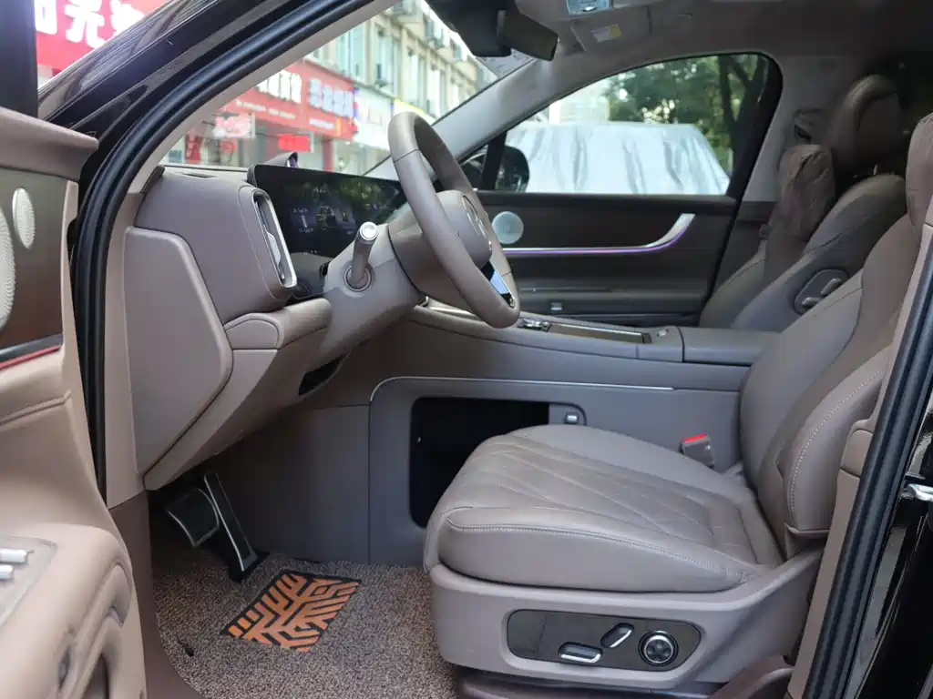 Aito M9 2024 Max 100kWh 6 мест