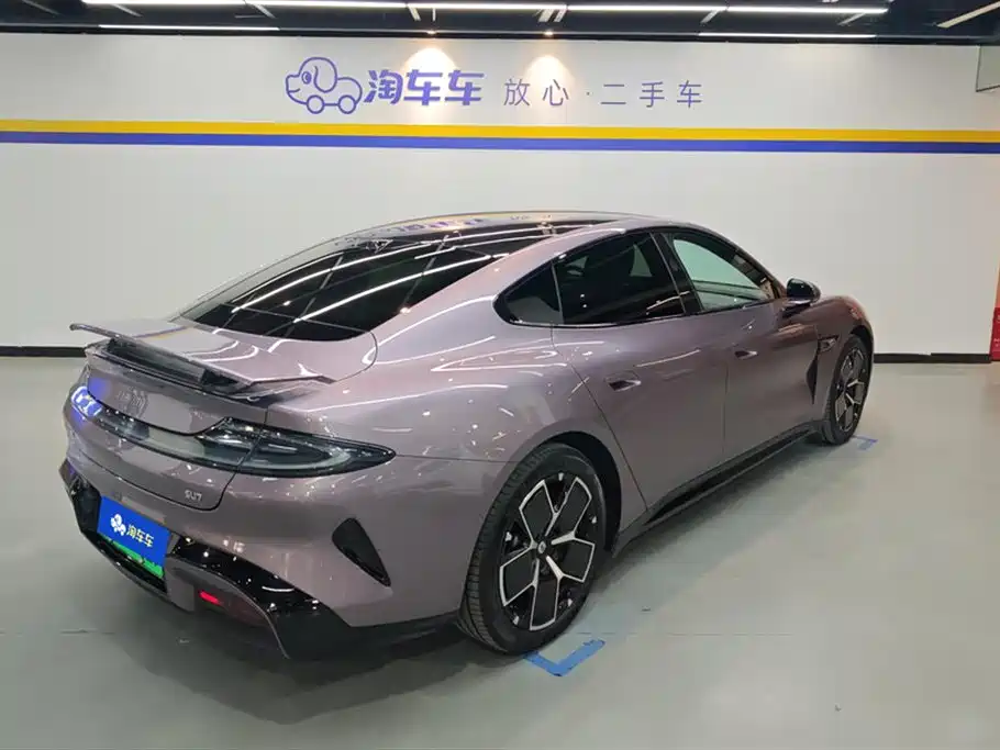 XIAOMI CAR XIAOMI SU7