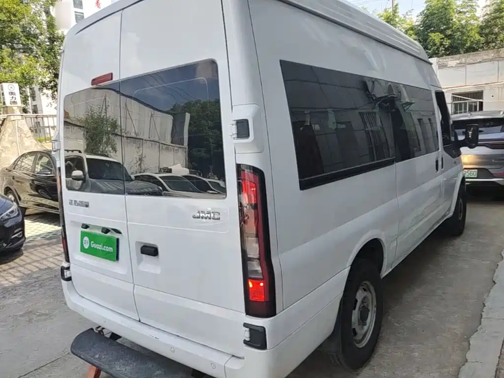 JMC JMC Fushun — миниатюра 7