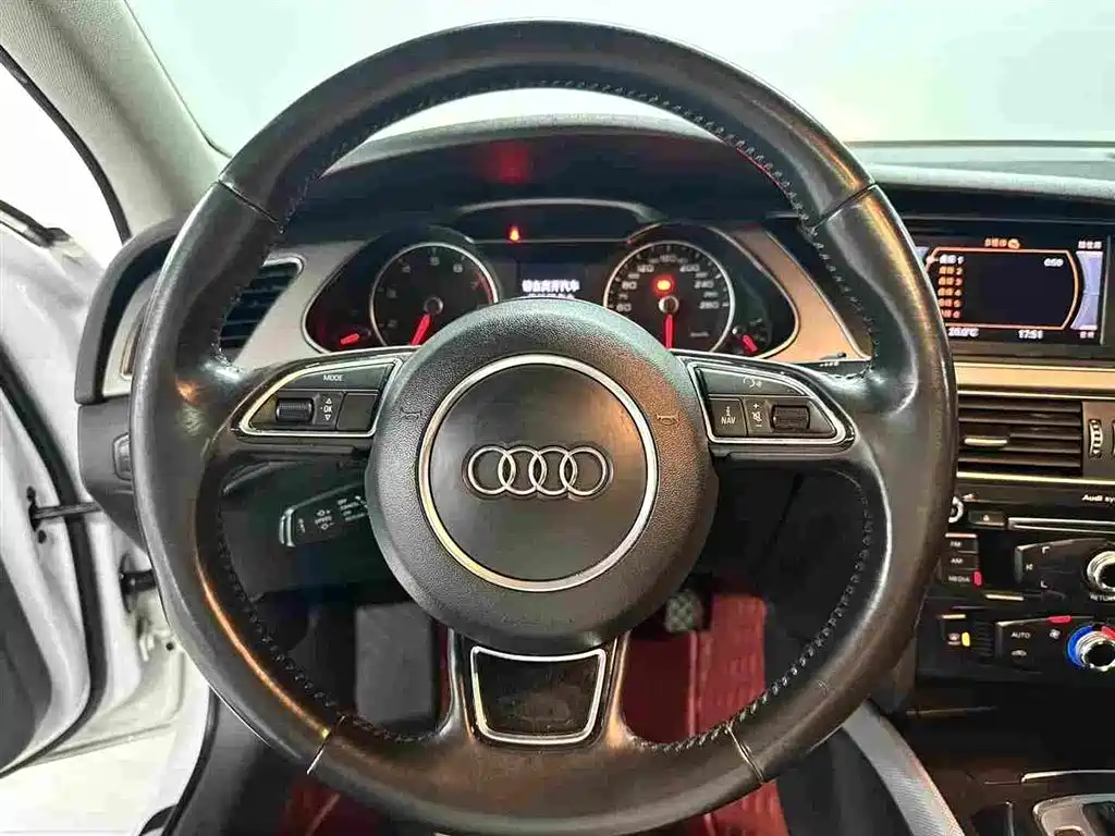 Audi A4L — миниатюра 7
