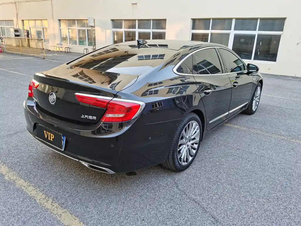 Buick LaCrosse — миниатюра 6