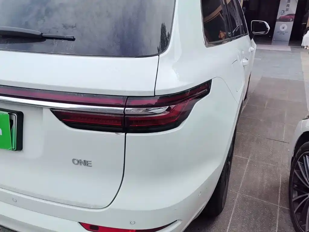 Li Auto Li ONE — миниатюра 8