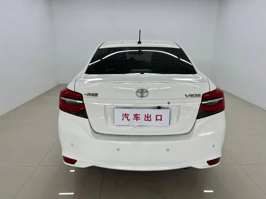 Toyota Vios — миниатюра 5